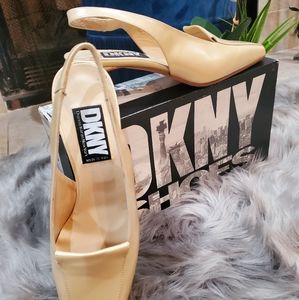 DKNY